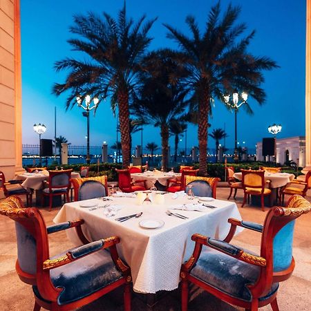Hotel The Ritz-Carlton Dschidda Exterior foto The Palm Beach