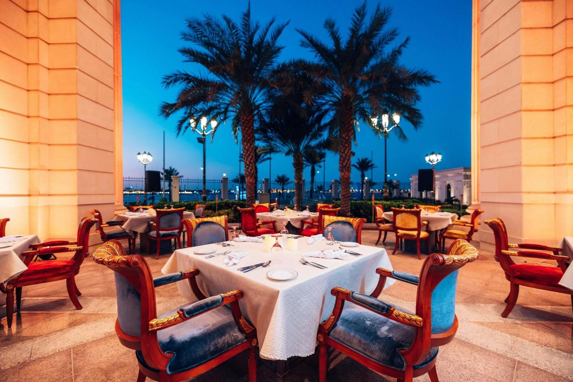 Hotel The Ritz-Carlton Dschidda Exterior foto The Palm Beach